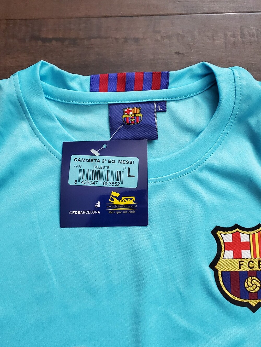 Lionel Messi's Blue 2017/18 Away FC Barcelona Soccer Unicef Jersey Sz Large - Picture 3 of 8